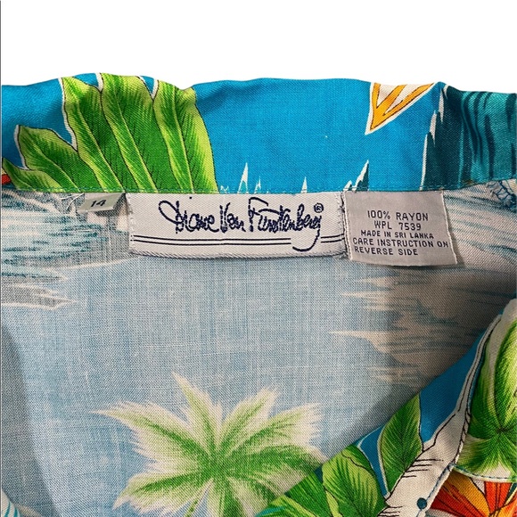 DIANE VON FURSTENBURG | Vintage Hawaiian Button Down Top - Picture 3 of 4